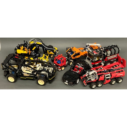 6521 - Lego - Technic, 8880 Super Car, unboxed; Creator, 4896 Roaring Roadsters, unboxed; Model Team, 5571 ... 