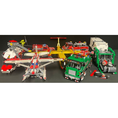 6494 - Lego - Technic, 42152 Firefighter Aircraft, unboxed; 42145 Airbus H175 Rescue Helicopter, unboxed; 4... 