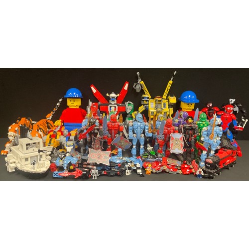 6491 - Lego - The Lego Movie, 70814 Emmet's Construct-o-Mech, unboxed; Ideas, 21311 Voltron Defender of the... 