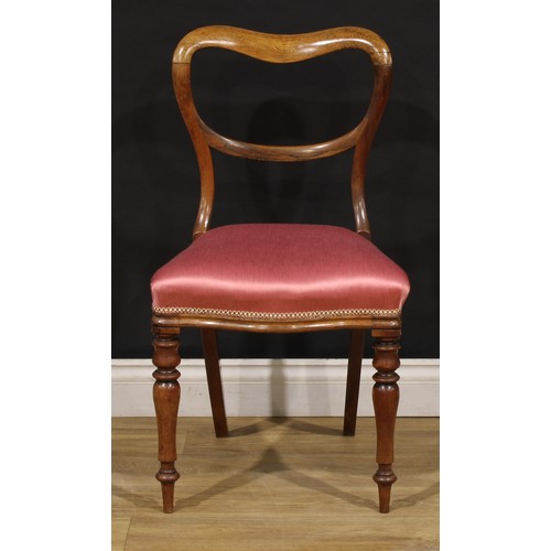 2321 - A Victorian rosewood harlequin suite of eight dining chairs, composed of two sets of four, each with... 