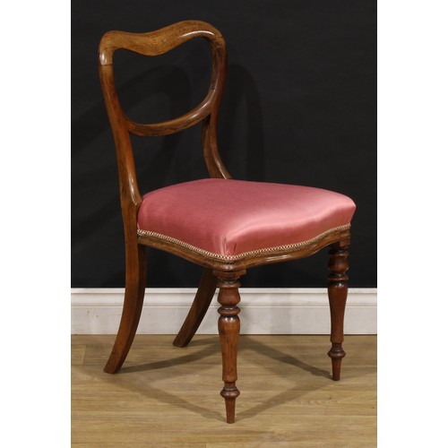 2321 - A Victorian rosewood harlequin suite of eight dining chairs, composed of two sets of four, each with... 