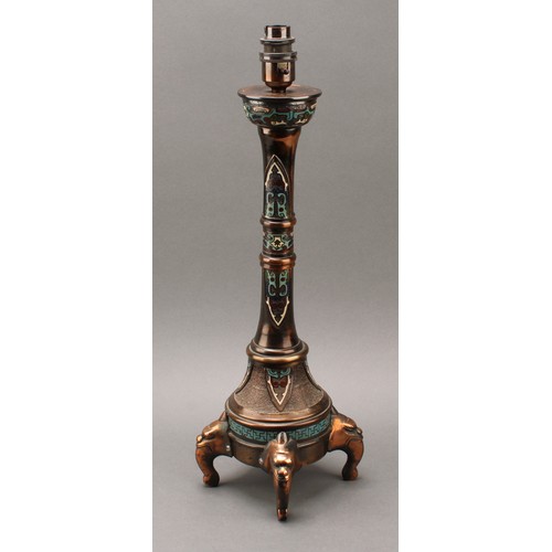 1318 - A Chinese cloisonné enamel table lamp, decorated in the archaic taste, 41.5cm to base of fitting