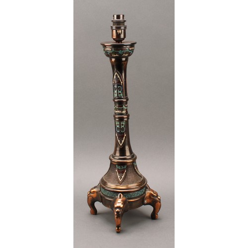 1318 - A Chinese cloisonné enamel table lamp, decorated in the archaic taste, 41.5cm to base of fitting