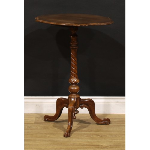 1952 - A Victorian mahogany shaped oval pedestal wine table, spirally turned pillar, cabriole legs, 72cm hi... 