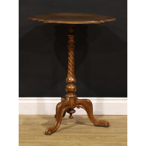 1952 - A Victorian mahogany shaped oval pedestal wine table, spirally turned pillar, cabriole legs, 72cm hi... 