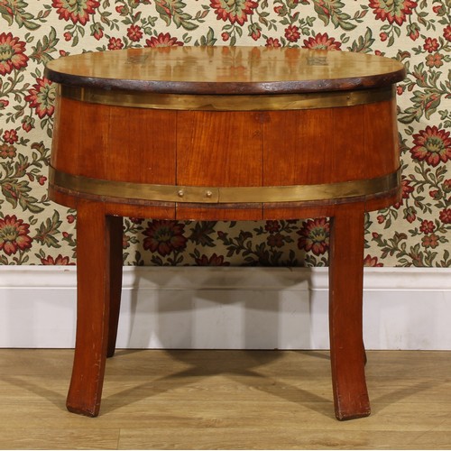 2471 - An early 20th century coopered hardwood drinks chest, hinged top folding flat as a bar, outswept leg... 