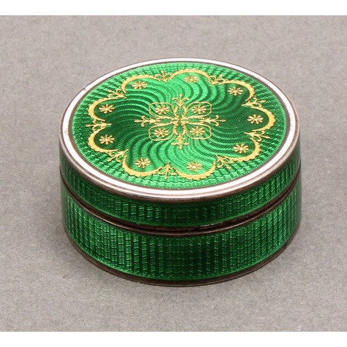 1023 - An Edward VII silver and green guilloche enamel circular snuff box, push cover, 3.5cm diameter, Will... 