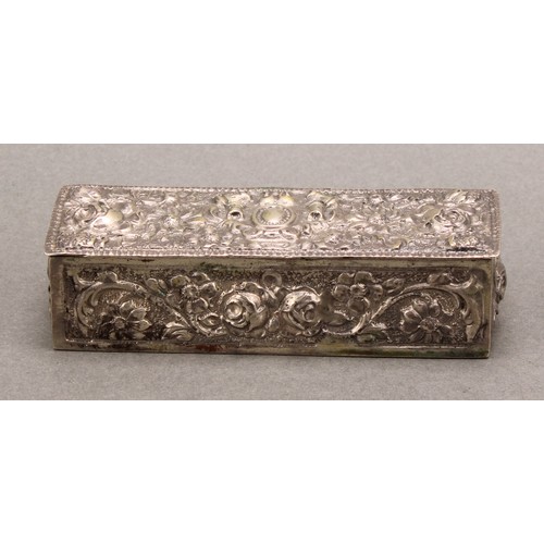 717 - A 19th century Spanish silver rectangular snuff box, in bold relief with flowers and foliage, hinged... 