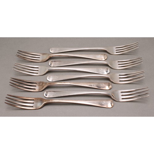 906 - A set of eight George III silver table forks, 20.5cm long, London 1811, 488g