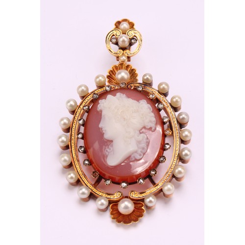 1263 - Tested 18ct gold oval agate cameo, cultured pearls and rose cut diamond multi-function enamelled pen... 