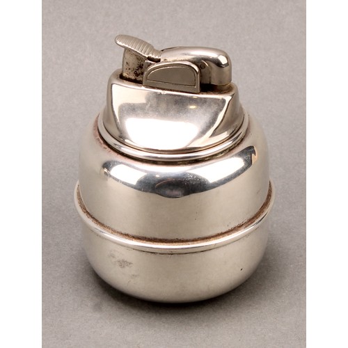 729 - A Continental Art Deco silver table cigarette lighter, engine turned, 10cm high, marked 835, mid 20t... 