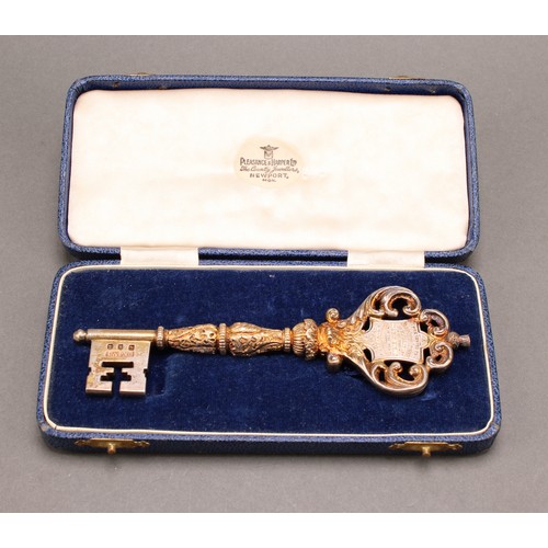 1099 - Copoclephily - Military Interest - a Victorian Scottish silver-gilt presentation key, Presented to M... 