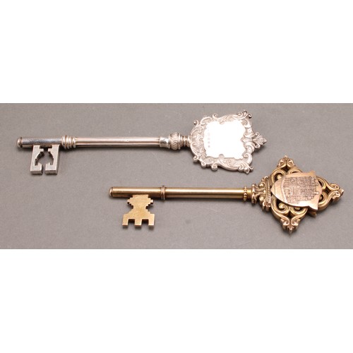 1094 - Copoclephily - an Edwardian silver-gilt presentation key, Lancashire & Cheshire Band of Hope Tempera... 