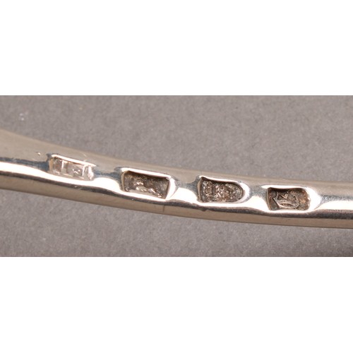 1019 - An early George III silver Old English pattern soup ladle, shell bowl, 35cm long, Thomas Tookey, Lon... 