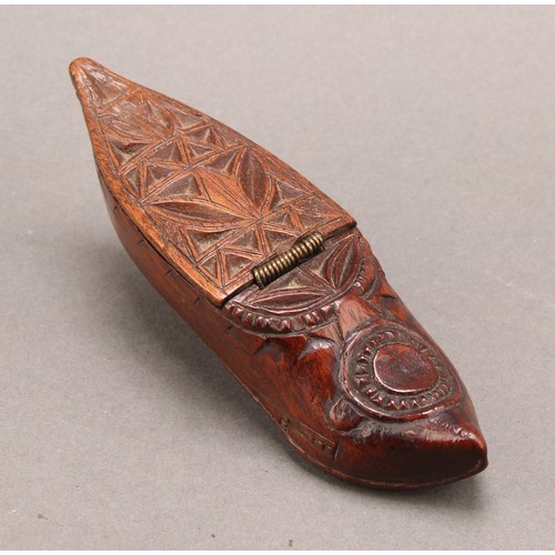 1412 - A 19th century chip-carved novelty snuff box, as a shoe, hinged cover, 11.5cm long