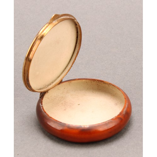 1405 - Vintage Fashion and Luxury Goods - a Gucci faux tortoiseshell circular rouge box or compact, hinged ... 