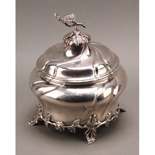 979 - An 18th century Dutch silver wrythen-fluted ogee biscuit box, rose finial, leafy skirted base, 20cm ... 