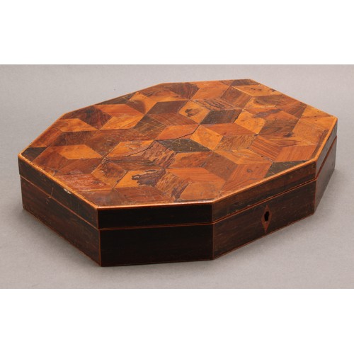 2334 - A George III parquetry octagonal playing card and counter box, hinged cover inlaid in the Tunbridge ... 