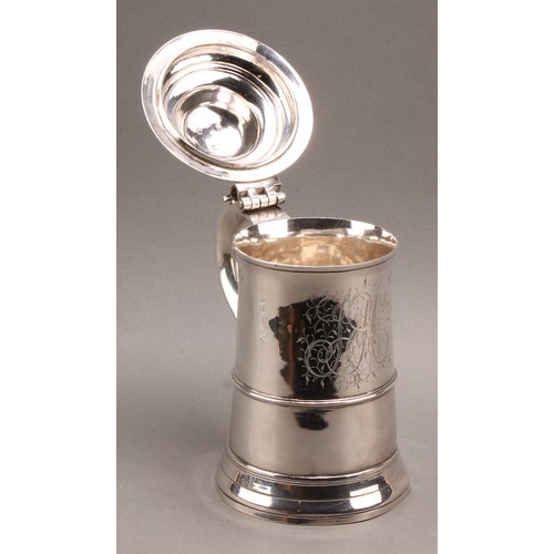 789 - A George III silver tankard, hinged domed cover with pierced thumbpiece, three-quarter girdle, S-scr... 