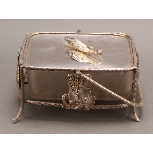 696 - A Victorian E.P.N.S sardine box, fish finial, swing handle, frosted glass liner, 14.5cm wide, c.1880