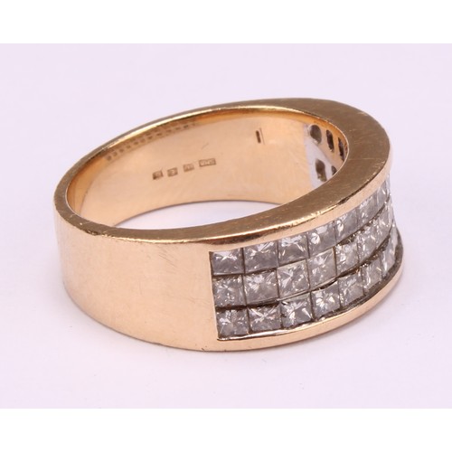 1197 - A diamond and 14ct gold ring, set with 36 princess cut stones, colour K/L, clarity SI2/PI, each ston... 