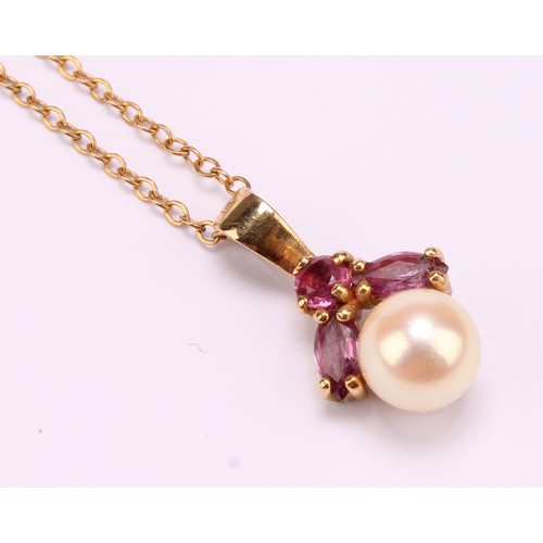 1175 - 9ct gold Cultured pearl and Ruby pendant necklace, pendant set with an approx. 6.16mm round cultured... 