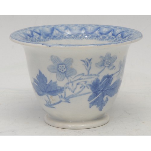 115 - An early 19th century Spode blue and white pap boat, transfer printed with castle ruins, 10.5cm long... 