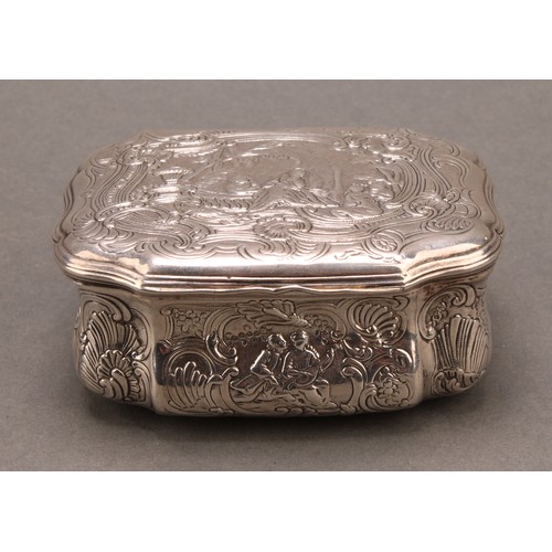 837 - A large 18th century French silver bombe shaped table snuff box, chased with courting figures in an ... 