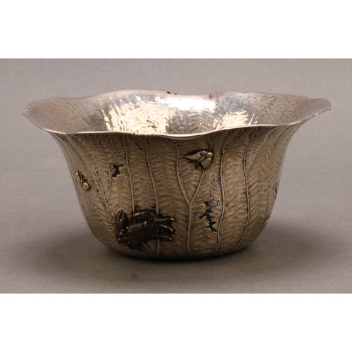 991 - An Aesthetic Movement period silver and mixed metal bowl, in the Japanese taste as a lily pad, appli... 