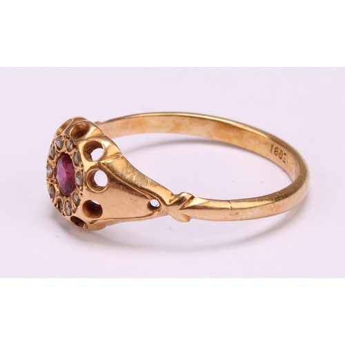 1258 - Antique 18ct gold ruby and rose cut diamond ring;
the ring is set with a round old cut ruby in the c... 