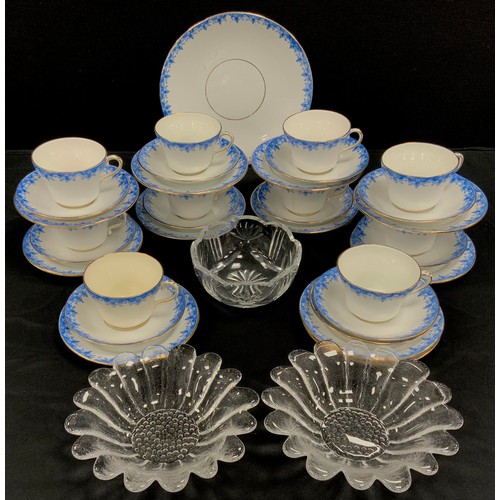 533 - Royal Albert tea ware for eight, c.1917; Dartington Daisy glass bowls; etc.