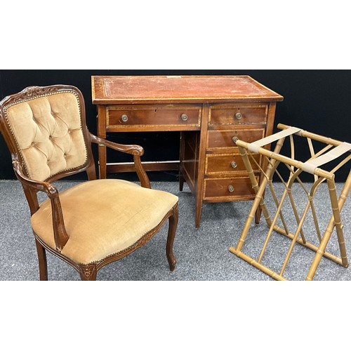 560 - An early 20th century satinwood cross-banded mahogany writing desk, 76cm high x 90.5cm wide x 49.5cm... 