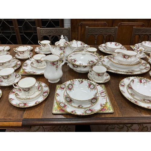 56 - An extensive Royal Albert, Celebration pattern, dinner and tea service