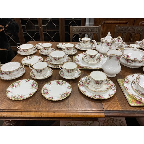 56 - An extensive Royal Albert, Celebration pattern, dinner and tea service