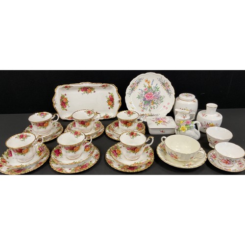 150 - Royal Crown Derby, Posies pattern; Royal Albert, old country roses pattern, etc.