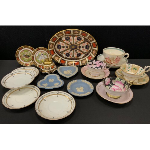 158 - Royal Crown Derby 1128 pattern lighter, dishes, other; 19th century tea cups and saucers including D... 