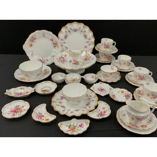 169 - Royal Crown Derby ‘Derby Posie’ ware including; six tea cups and saucers, sugar bowls, milk jugs, pl... 