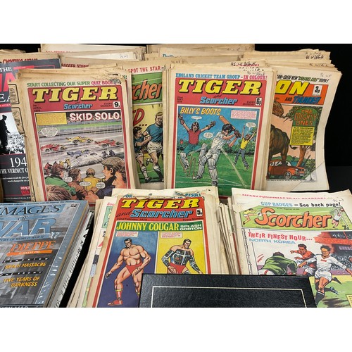 188 - Comics - 1970 to 1980, Scorcher & Score, Tiger & Scorcher, Lion & Thunder, qty others Images of War,... 