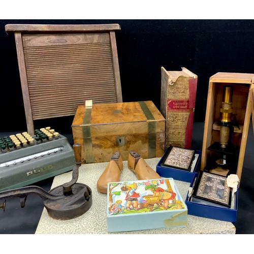 193 - Boxes and objects - a pair of children’s shoe lasts, art deco Sumlock comtometry machine, bean slive... 