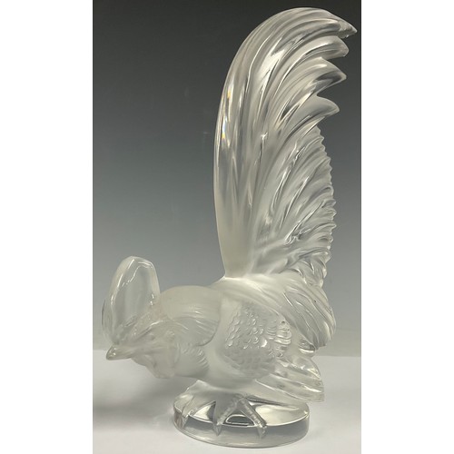 650 - A mid 20th century Lalique ‘Coq Nain’ glass car mascot in the form of a cockerel, signed to the base... 