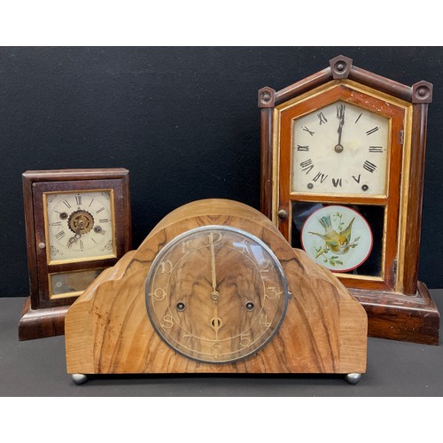 25 - An American mantel clock with transfer printed glass door panel, eight day movement, Seth Thomas, 43... 