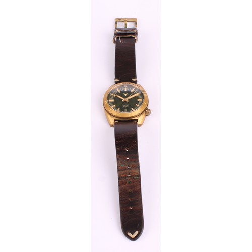 1028 - Ventus - a Northstar N07 limited edition automatic wristwatch, forest green dial, 40mm brass case, r... 