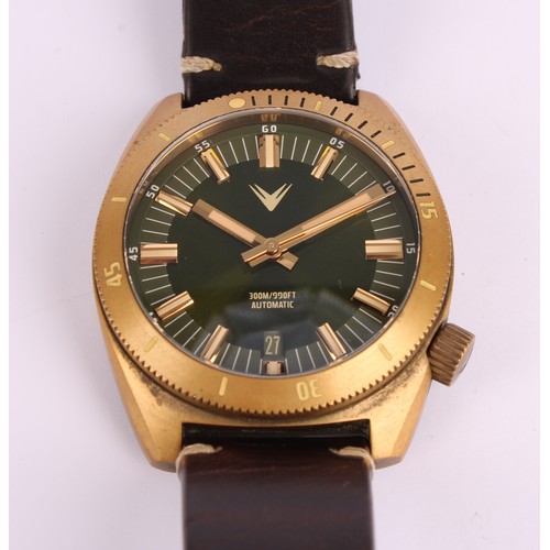 1028 - Ventus - a Northstar N07 limited edition automatic wristwatch, forest green dial, 40mm brass case, r... 