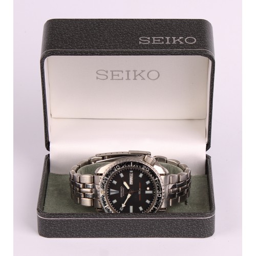 1060 - Seiko Divers 150M: a stainless steel cased automatic divers wristwatch, ref 6309-735M, serial 4D1xxx... 