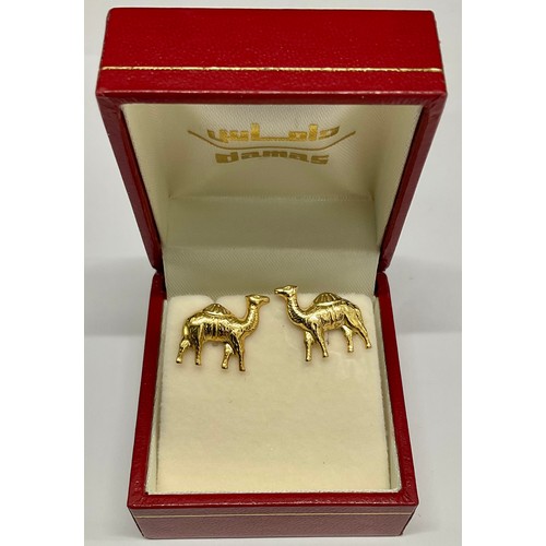 702 - 18ct Gold Camel Design Earrings, total weight approx. 1.48 grams 
The earrings are stamped 