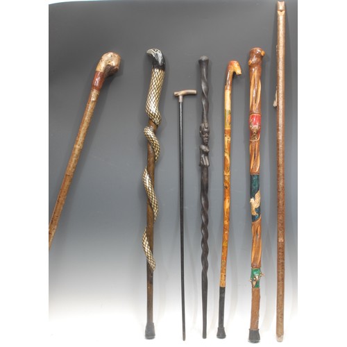 3717 - An Edwardian silver mounted walking stick, horn handle, silver collar, ebonised cane, 81.5cm long ov... 