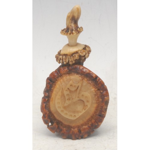 3094 - A German Jagdschloss or hunting lodge style stag antler scent bottle, carved with the letter G, antl... 