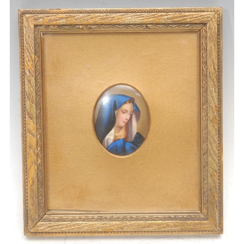 3072 - A Continental porcelain oval plaque, painted with the Madonna, 6cm x 5cm, gilt frame, 18.5cm x 16.5c... 