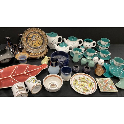 77 - Denby and other stoneware, including; Denby Green wheat pattern tea service; Glynn College; large pl... 