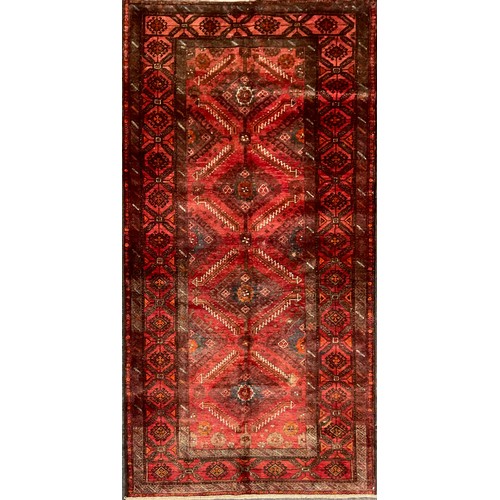 130 - North east Persian Meshed Belouch rug / carpet, 200cm x 105cm.